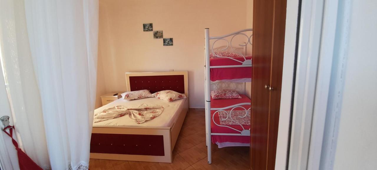 Vila Florand Sela Ксамил Екстериор снимка